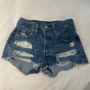 Levi’s 501 jean shorts